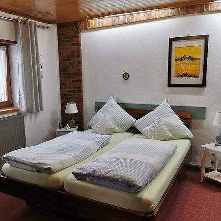 Au Repos Des Remparts Apartment Wissembourg Exterior foto